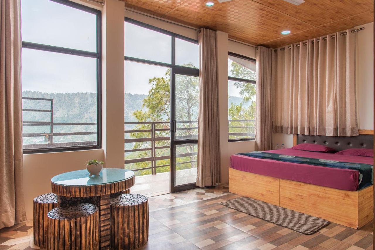 Valley View Apartments Kasauli Kültér fotó